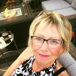 Meet your Posher, Joan